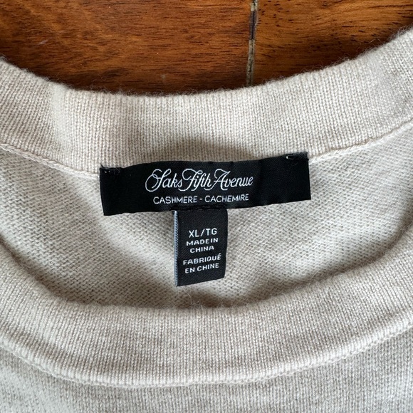 Saks Fifth Avenue Beige Cashmere Sweater With Ruffles and Shoulder Cutouts. - Picture 3 of 4